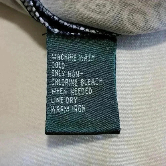 ❤️ Ralph Lauren Petite Skirt Paisley Print Size 4p Black White - Picture 7 of 8